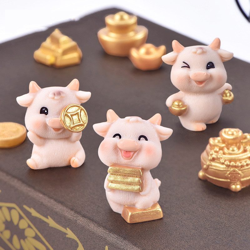 Miniture Fairy Garden Accessories Supplies Resin Cattle Kids Toys Pot Bonsai Miniature Garden Terrariums Fairy Garden Animals Figurine Kits Items Decoration Cartoon Table Ornaments